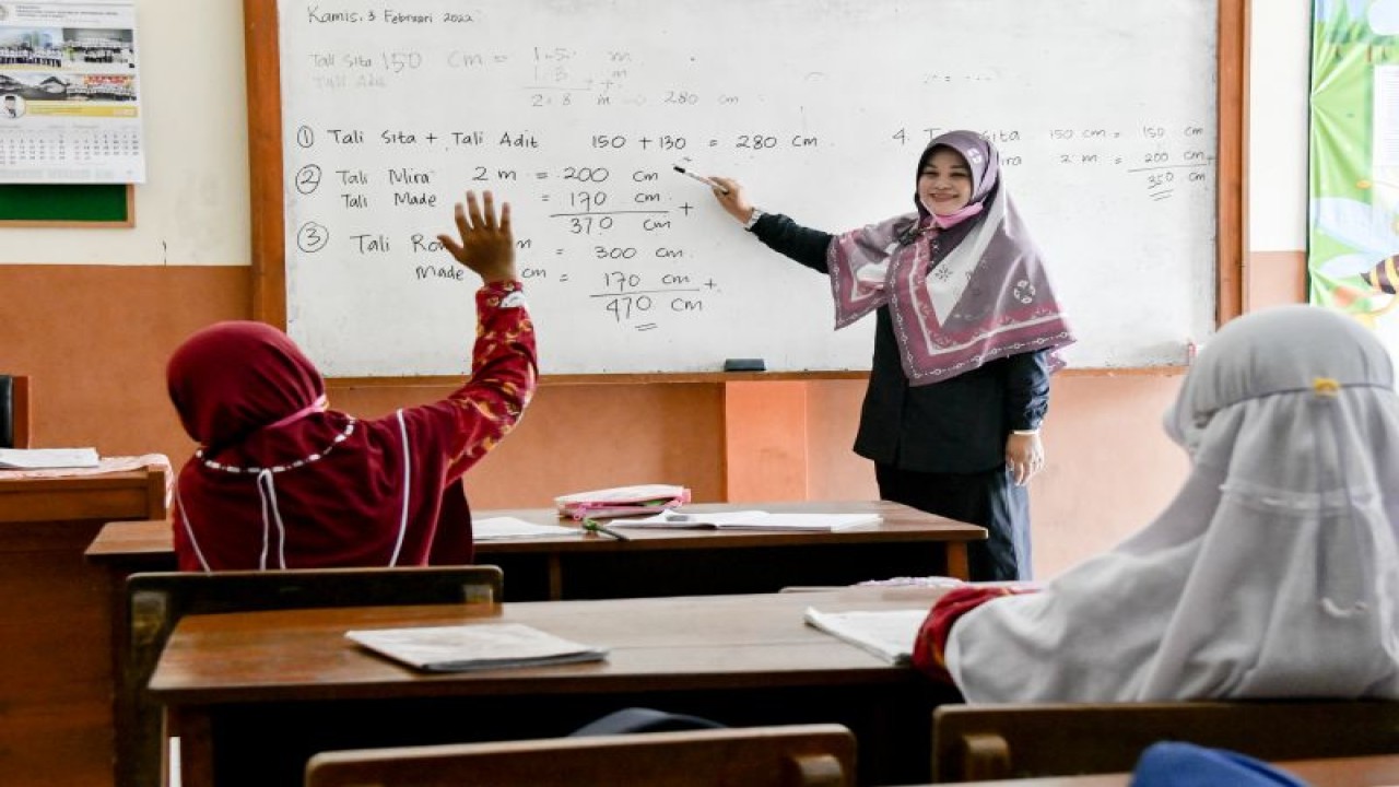 Kemendikbudristek: 140 Ribu Sekolah Implementasikan Kurikulum Merdeka